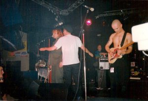 25168_365487093343_542993343_3619496_1508733_n